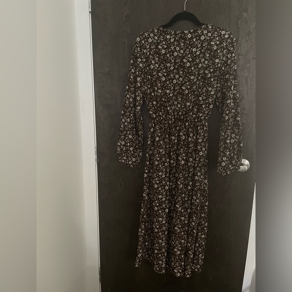 Brown Floral Dress by Olive Clothing - Picture 4 of 4